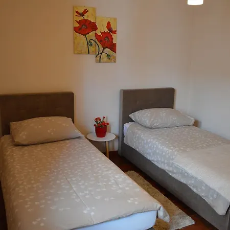 And Tino Guest house 4*
