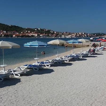 Guest house And Tino 4*
